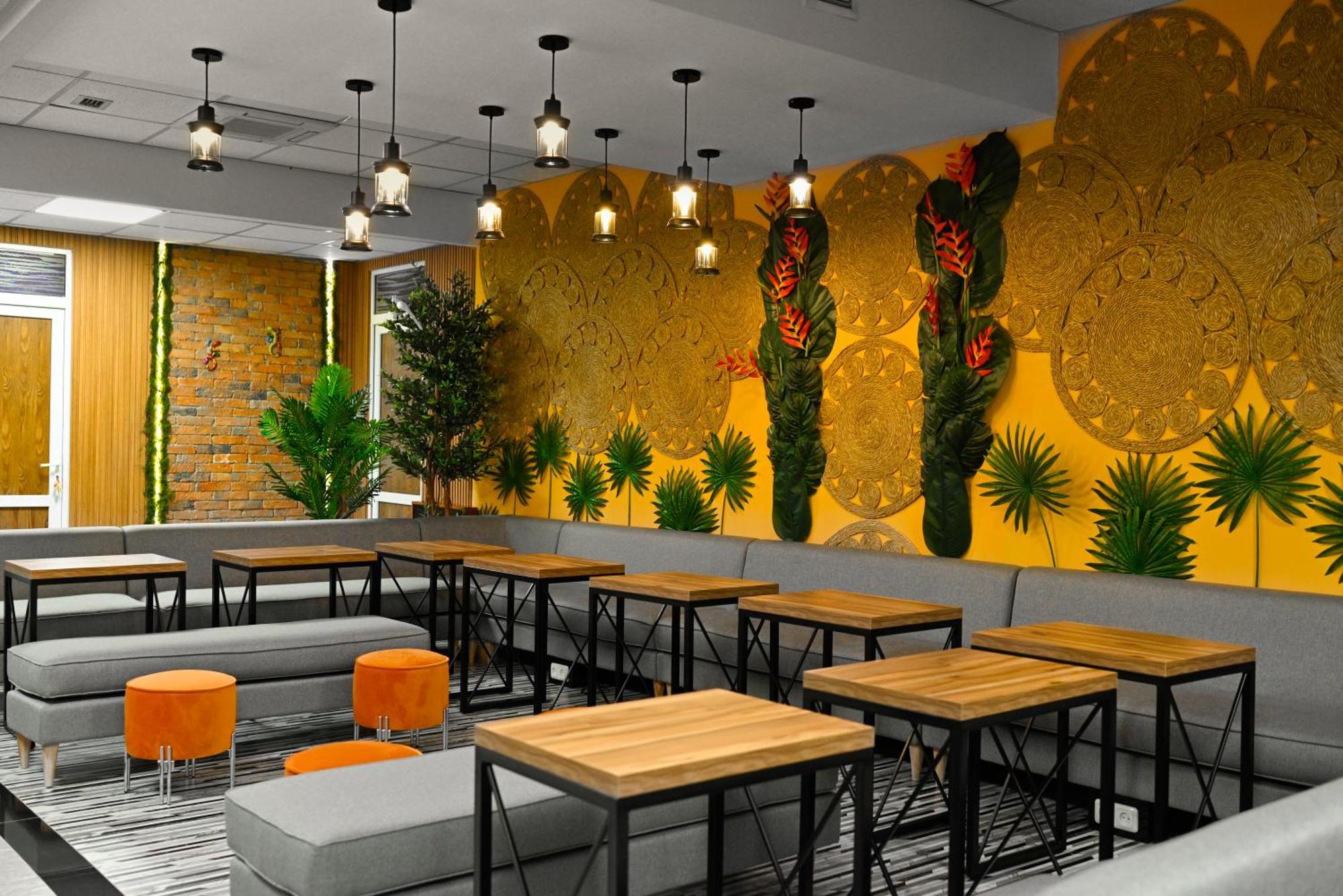 Tropica Inn Hotel Erywań Zewnętrze zdjęcie