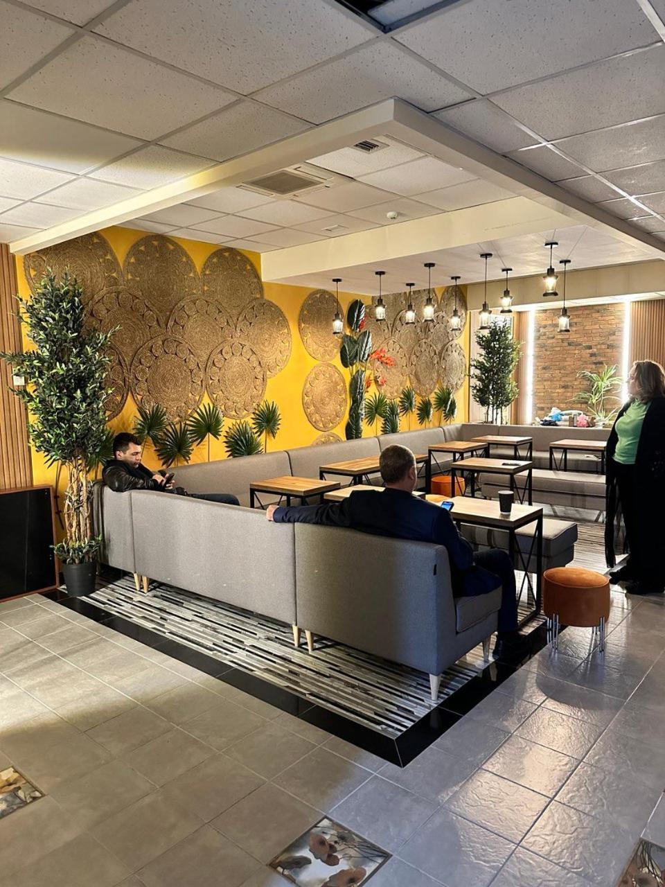 Tropica Inn Hotel Erywań Zewnętrze zdjęcie